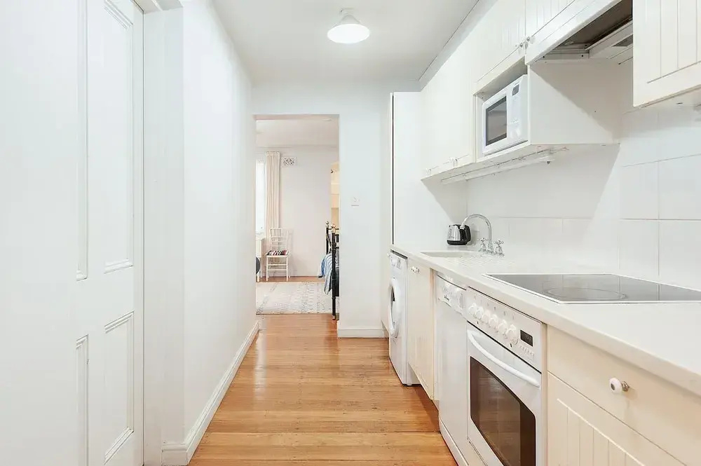 Charming Centrally Located 2 Bedroom Accommodation