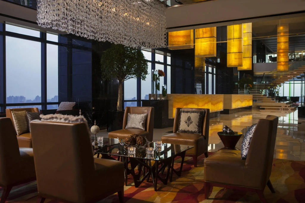 Renaissance Shanghai Zhongshan Park Hotel