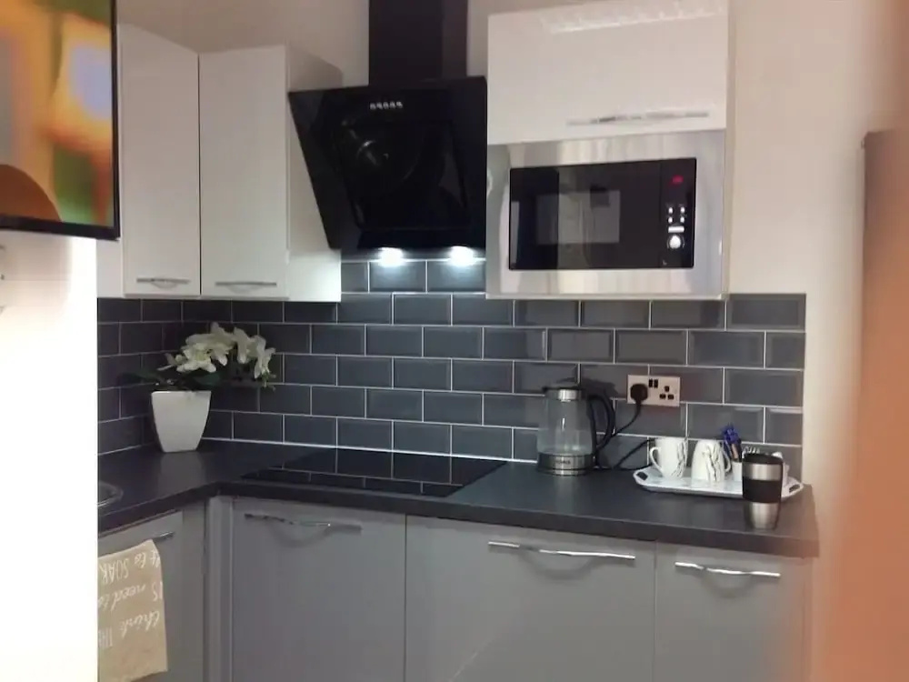 Elris Essex House