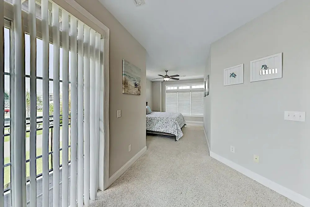 Kure Beach W/ Ocean View, 2 Blocks To Sand 5 Bedroom Townhouse