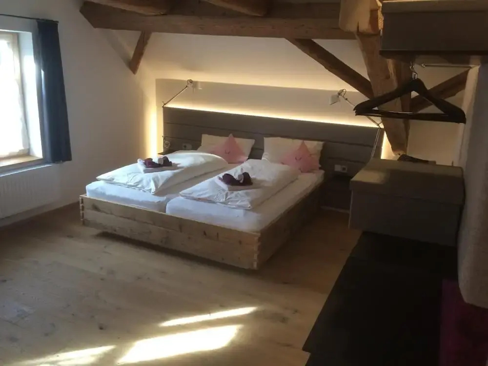 Zum Hirschen - hotel & gasthaus beim stöckeler