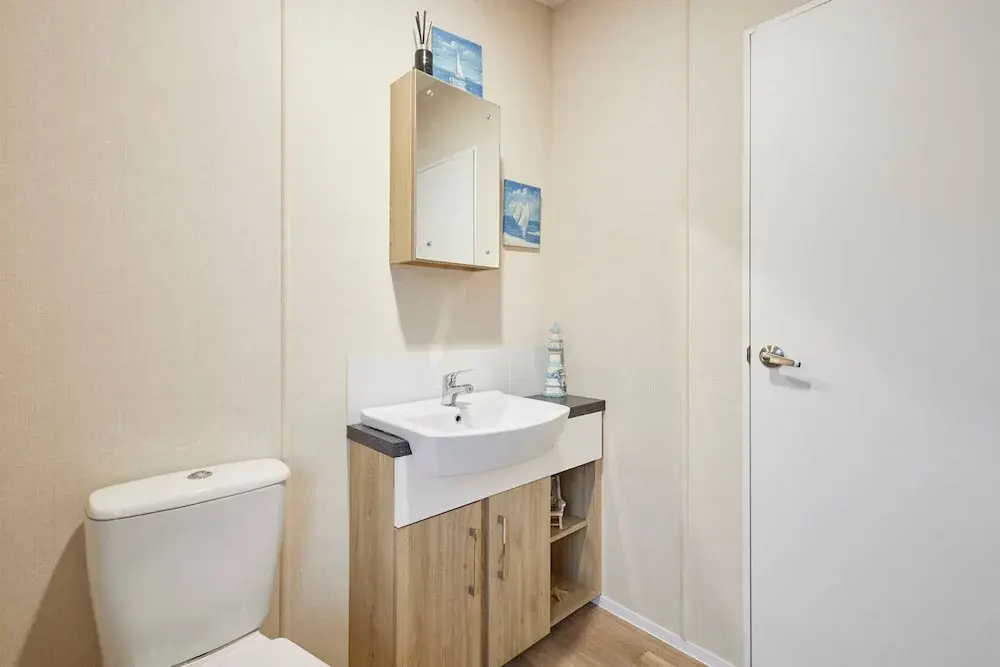 Host Stay Bluebell Lodge