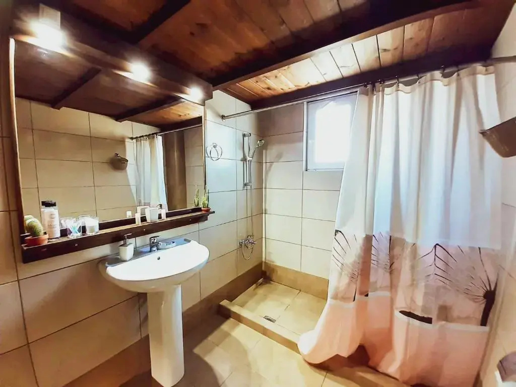 Lefteris Rooms