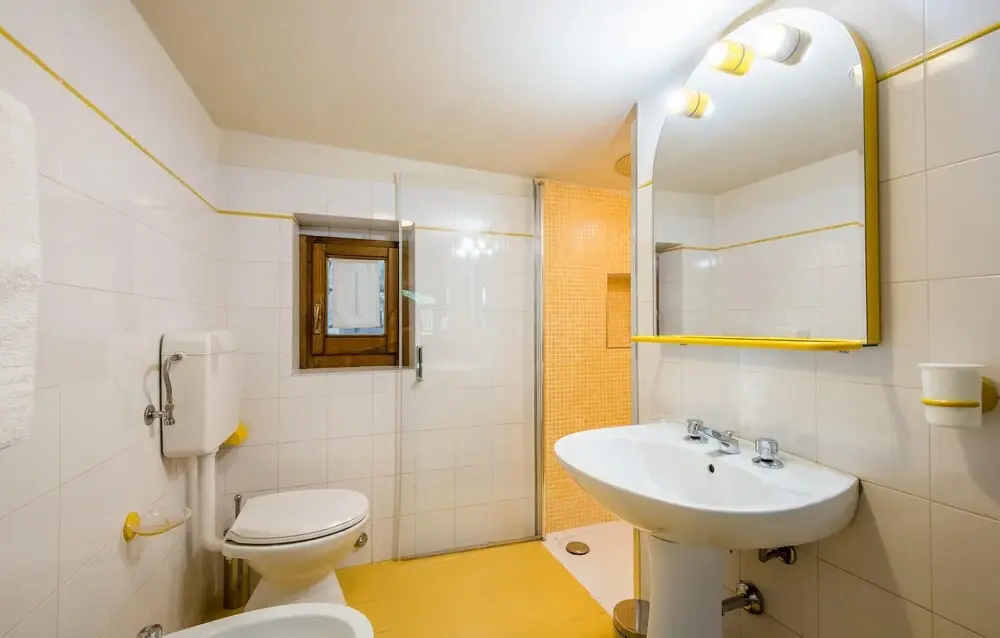 Amazing Home in Castiglion Fiorentino With 4 Bedrooms, Private Swimming Pool and Outdoor Swimming Pool
