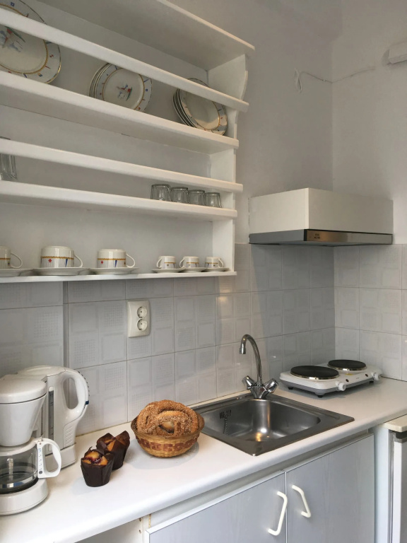 Stefano Apartments