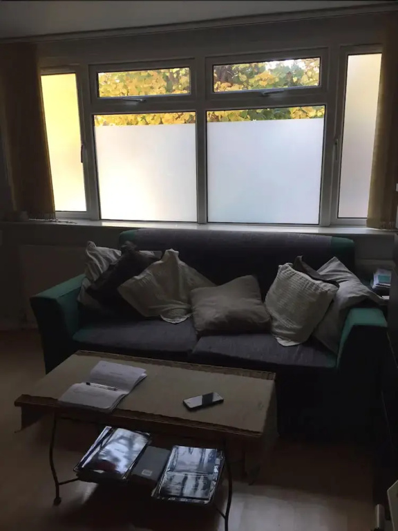 Cosy Self-contained Studio With a Garden View