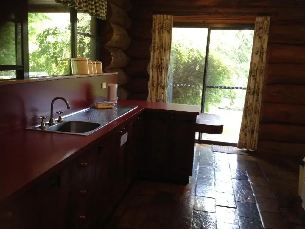 Canobolas Mountain Cabins
