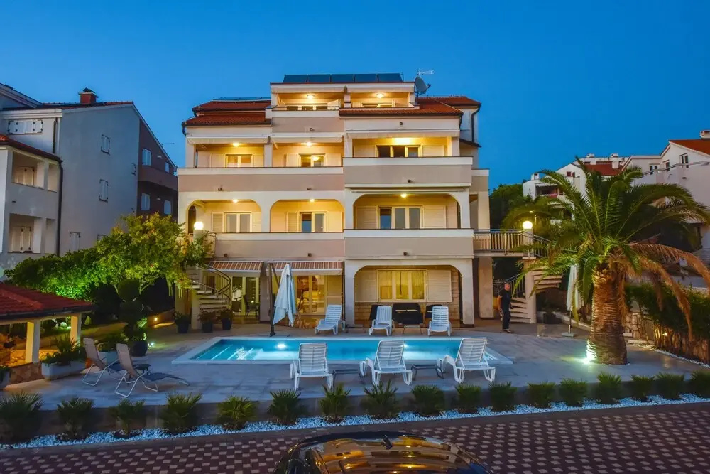 Pool Apartments Tolo