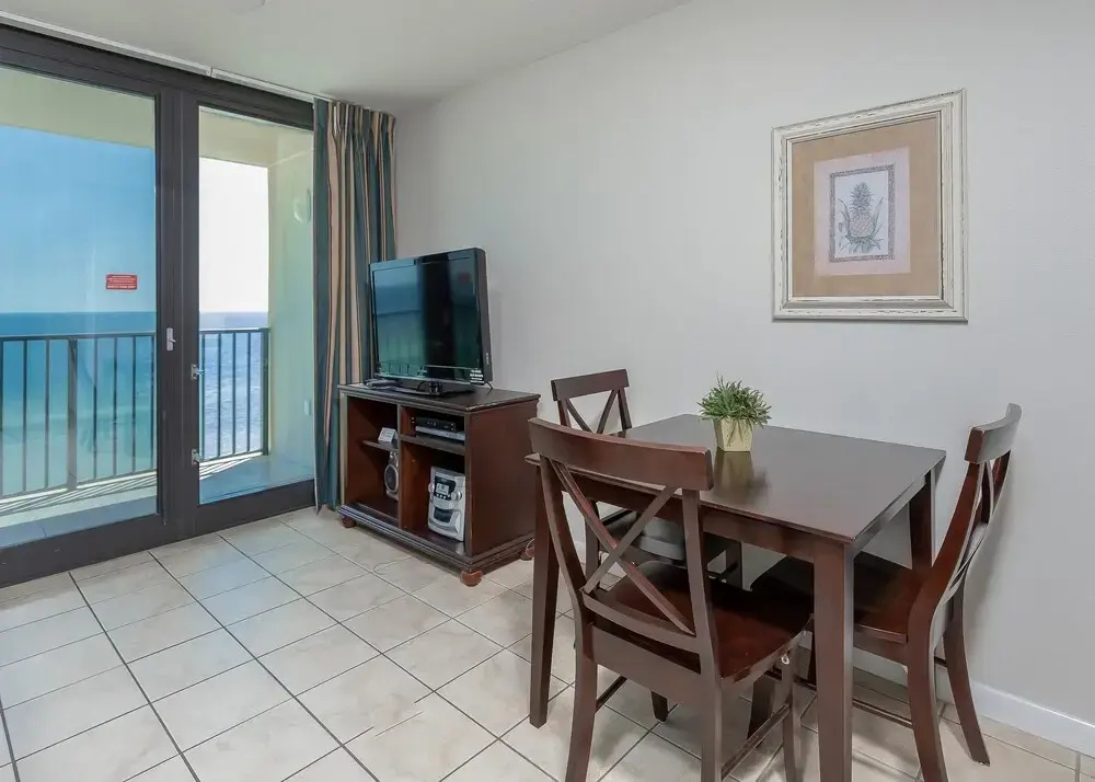 Phoenix All Suites West Hotel