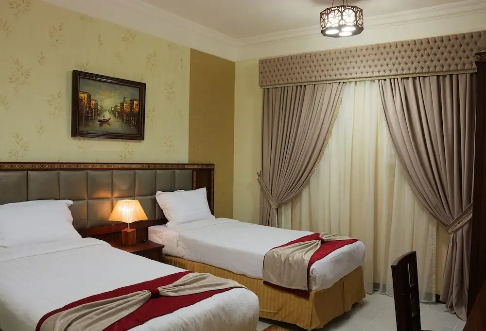 Safari Hotel Suites