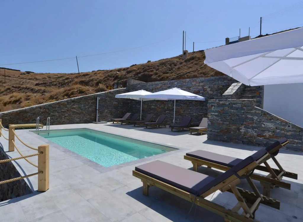 Villa Azure - Breathtaking Views & Private Pool