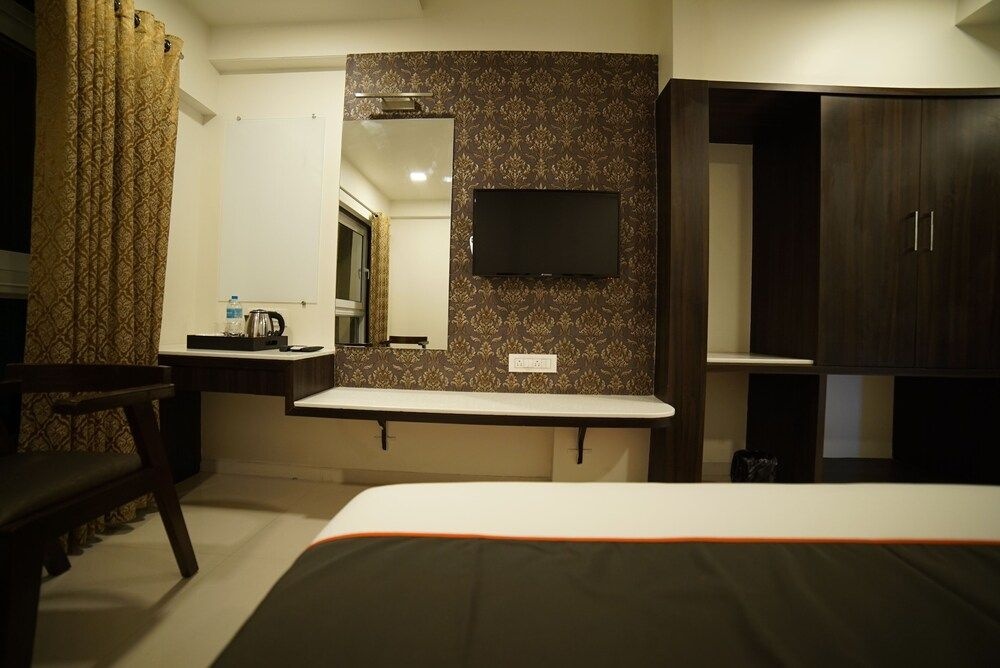 Treebo Trend Ramji's Residency