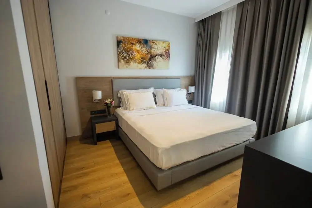 Yalinn Hotel