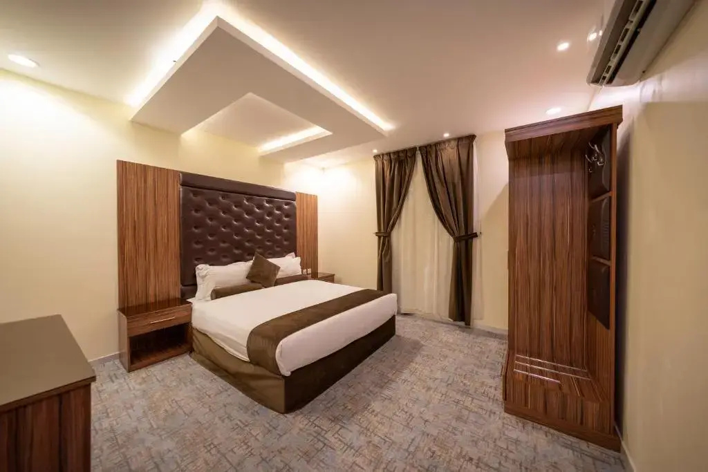 The Palace Hotel Suites - Almansak