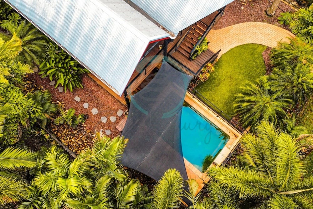 Picturesque Tranquil - Pool - BBQ - Golf Course