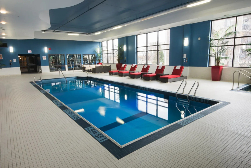 Four Points by Sheraton Winnipeg South