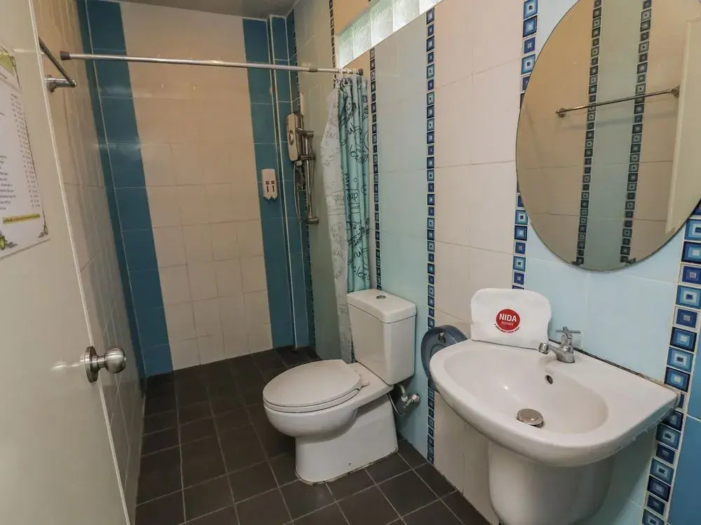 NIDA Rooms Ban That Central 370