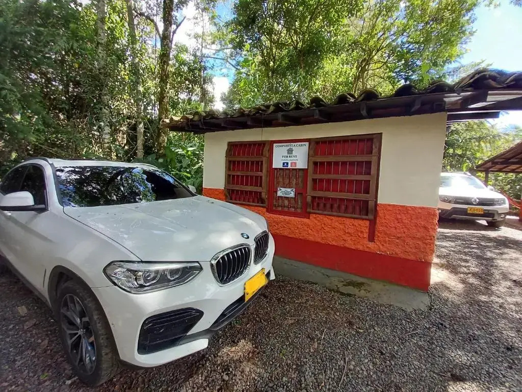 Compostela cabaña privada (private cabin for rent)
