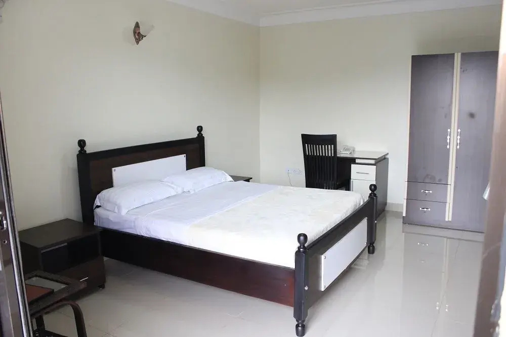 Maries Royale Hotel