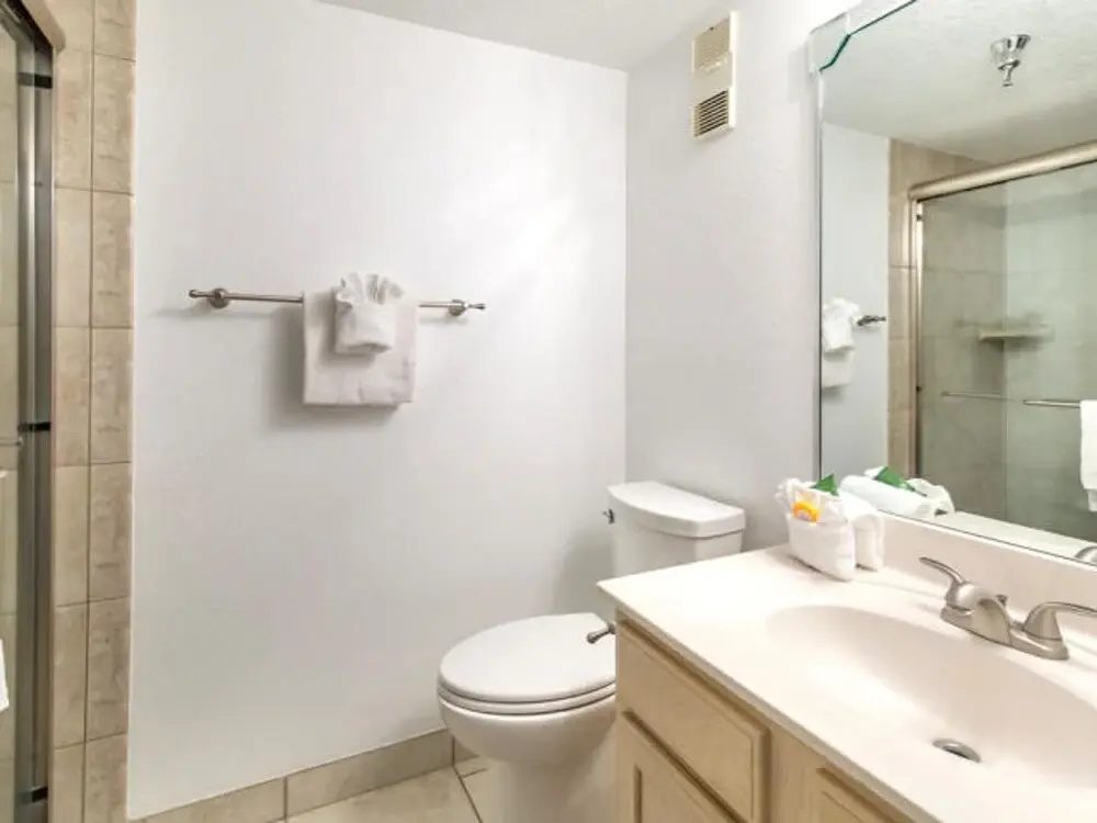 Islander by Brooks and Shorey Resorts