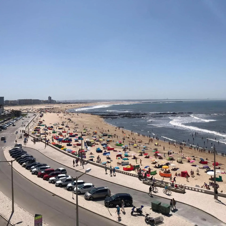 THE FOZ Beach Hotel