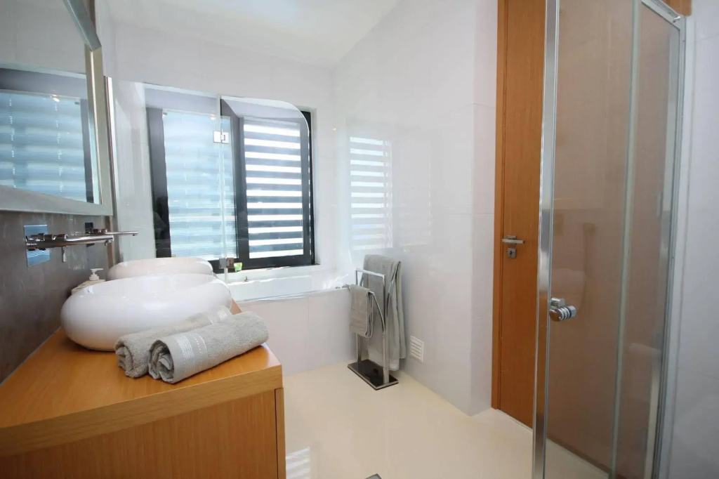 Villa Vitoria - by LovelyStay