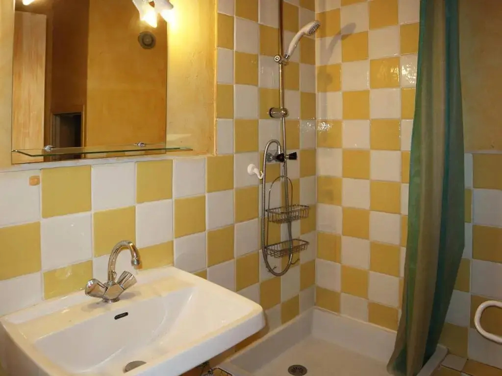 Appartement Les Orres, 1 pièce, 4 personnes - FR-1-322-5