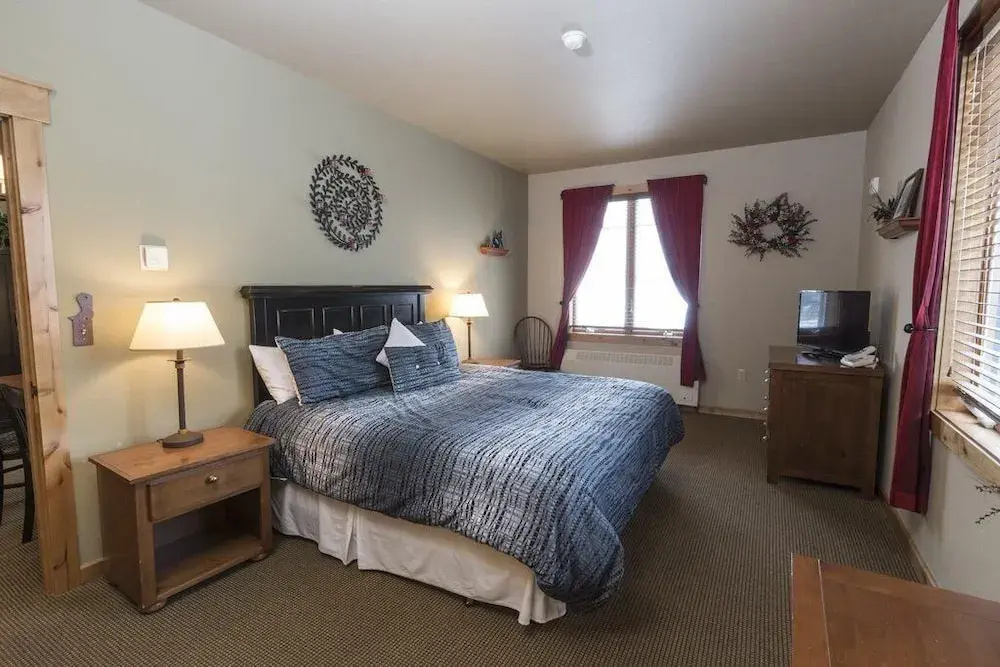 Morning Eagle 113 - 2 Br Condo