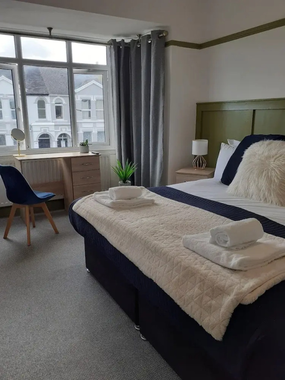 Angharad Hotel