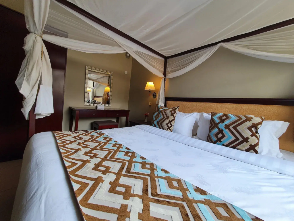 Serendib Suites and Conference Center