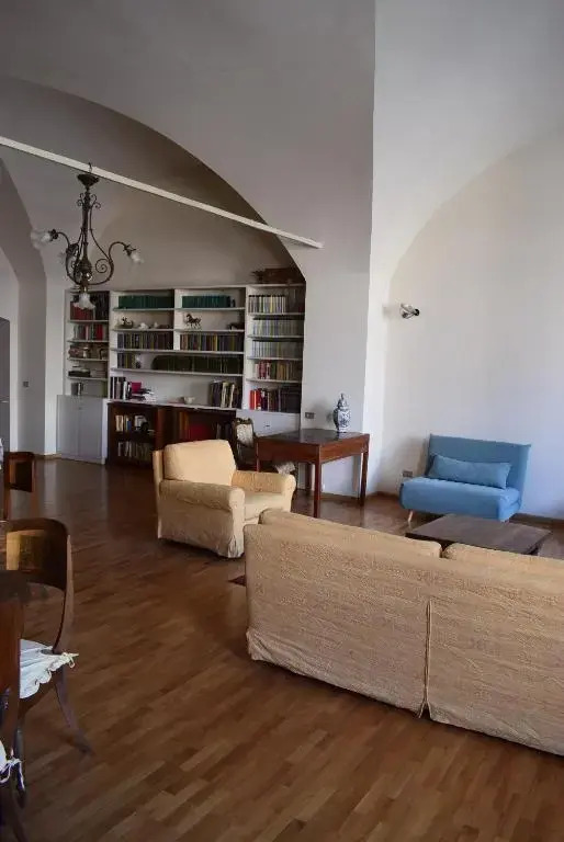 Appartamento Vannucci 10