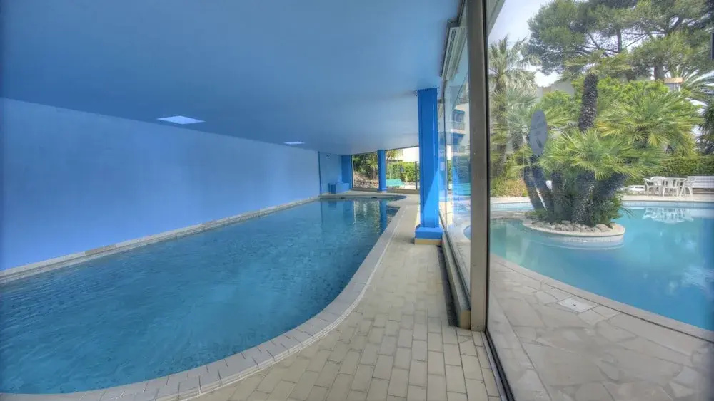 T3 4 étoiles 100m plages piscine SPA PKG