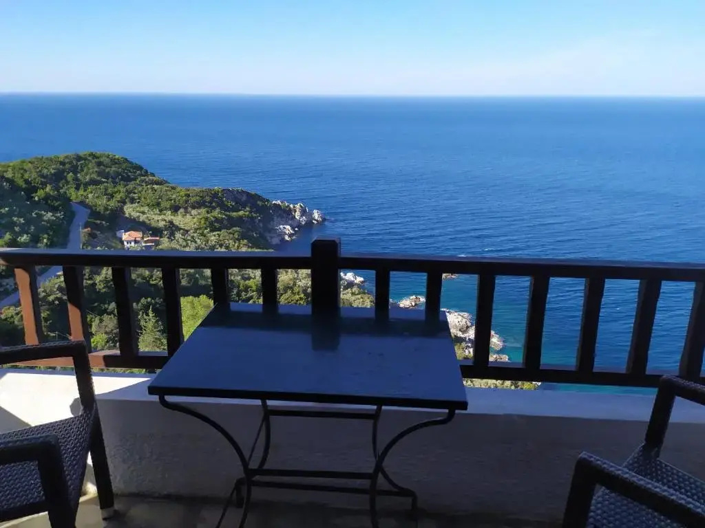 Triple studio apartment in Mylopotamos Beach