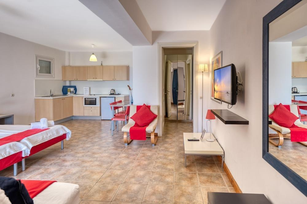Glyfa Corfu Apartments