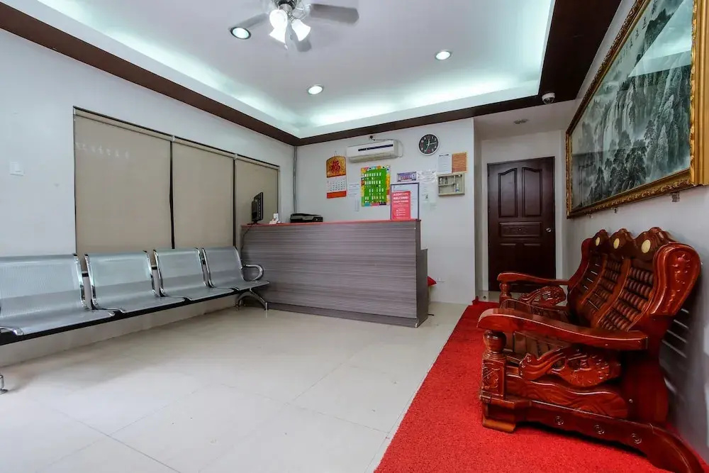 ZEN Hostel Quirino Ave. Malate