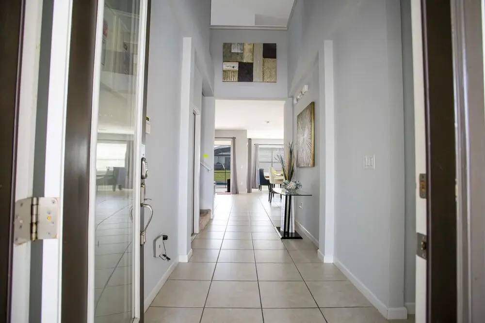 Stunning 6 Bd w Pool Close to Disney Sonoma 2682