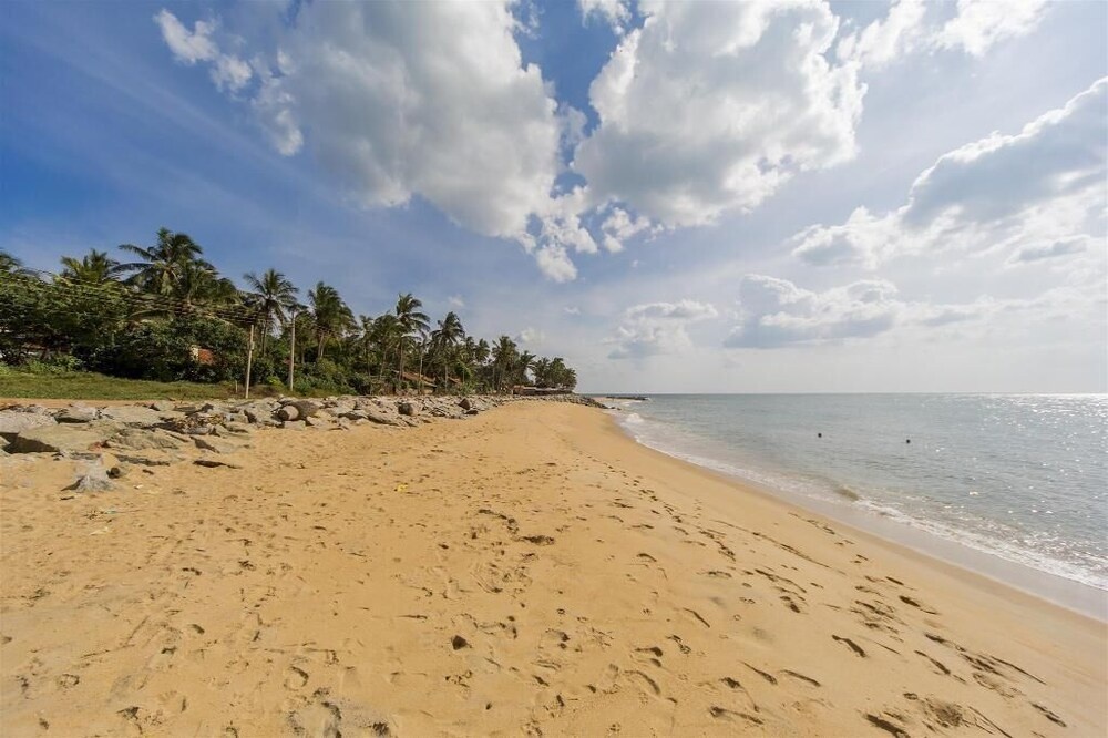 Hotel Nathariya Negombo