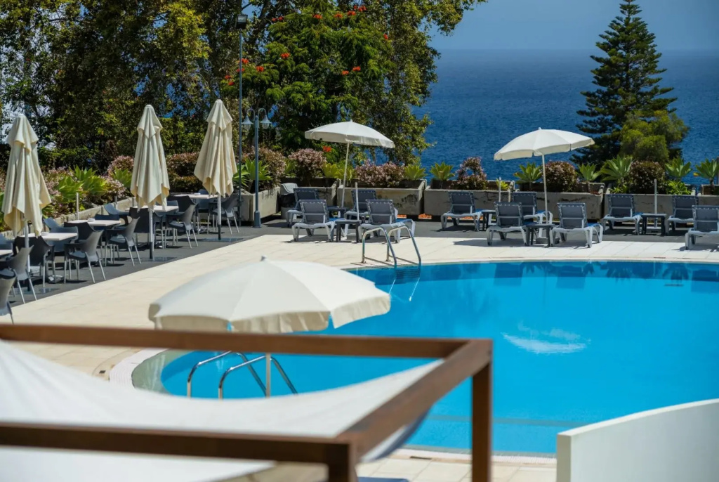 Hotel Girassol - Suite Hotel