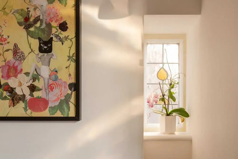 Lovely Home for 2 Near Station