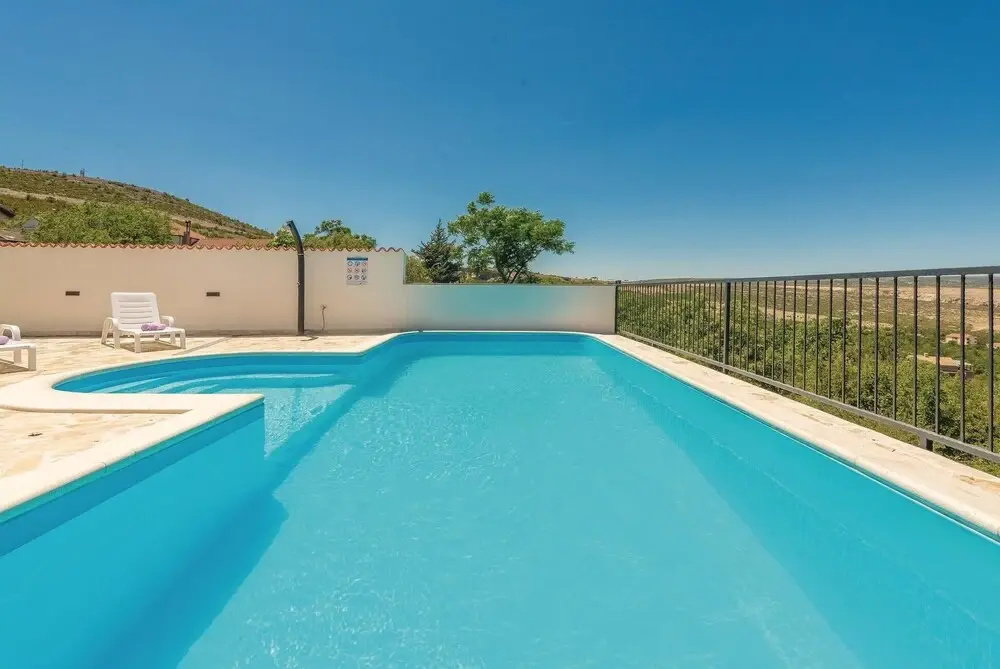Stunning Home in Rovanjska With Wifi and 6 Bedrooms