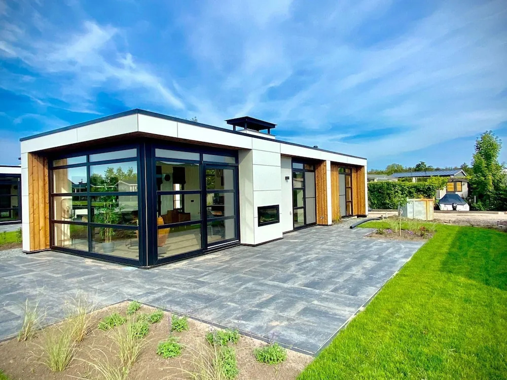 Loosdrecht Water Villa