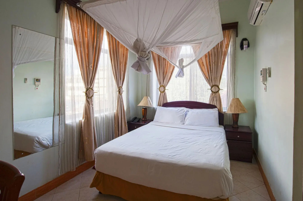Jevas Hotel
