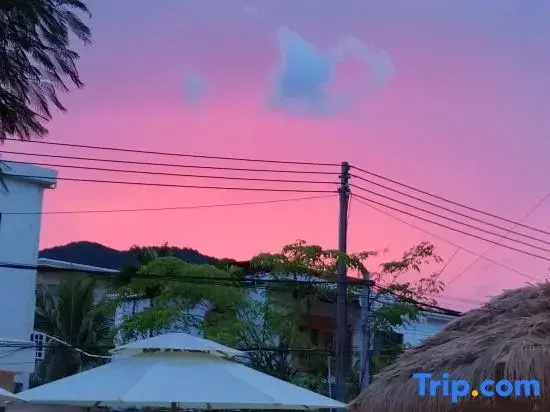 Wanning Riyue Bay Yiye Xiangcun Vacation Apartment