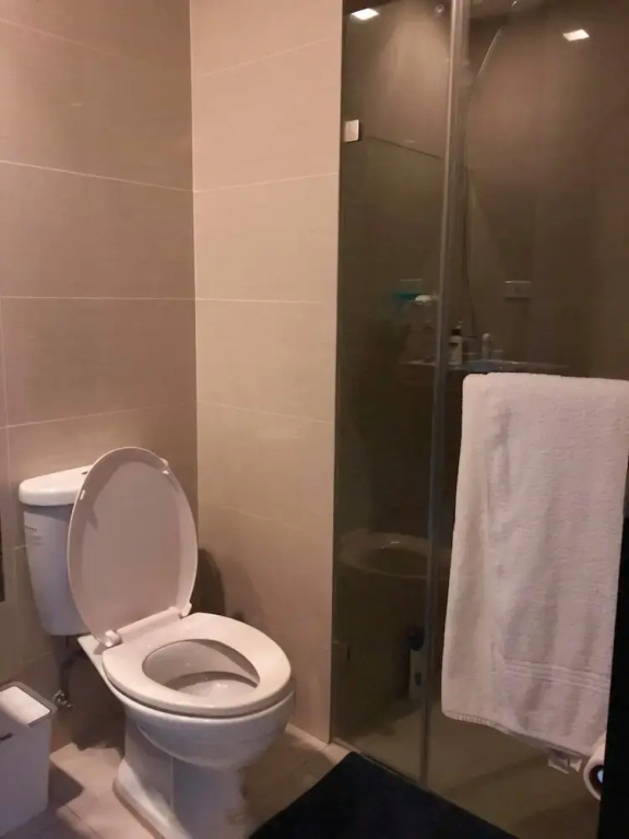 One Eastwood Avenue Tower 1