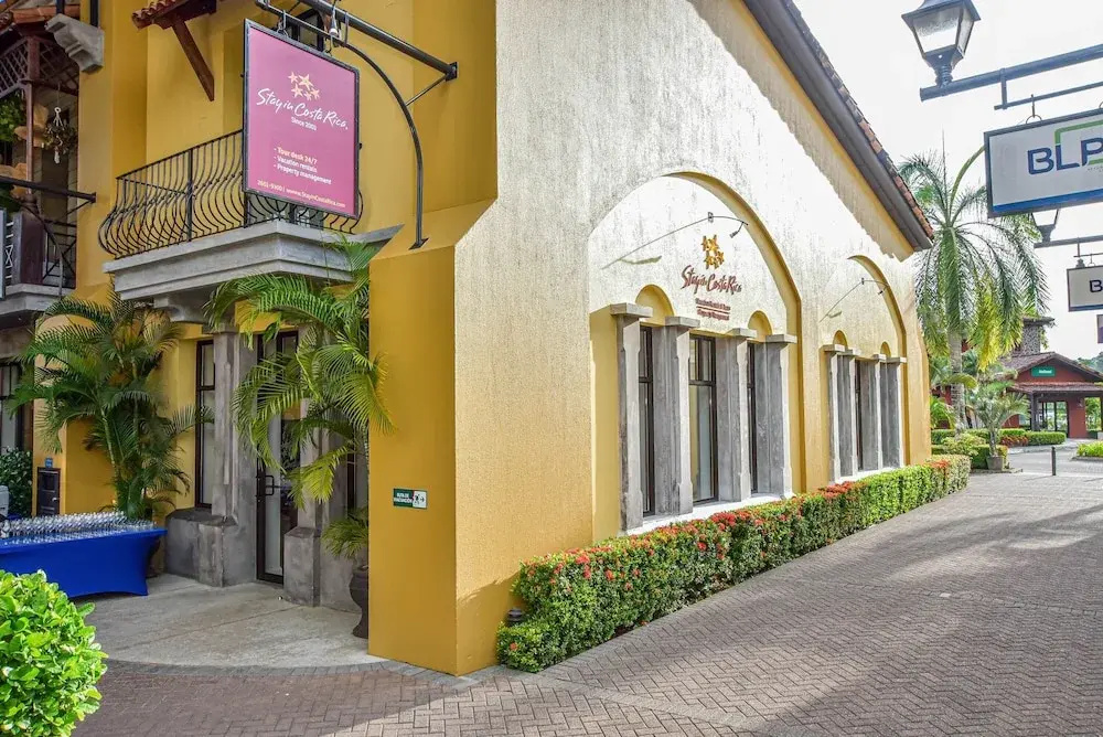 Bay Residence 7C 3 bdr Ocean View in Los Suenos
