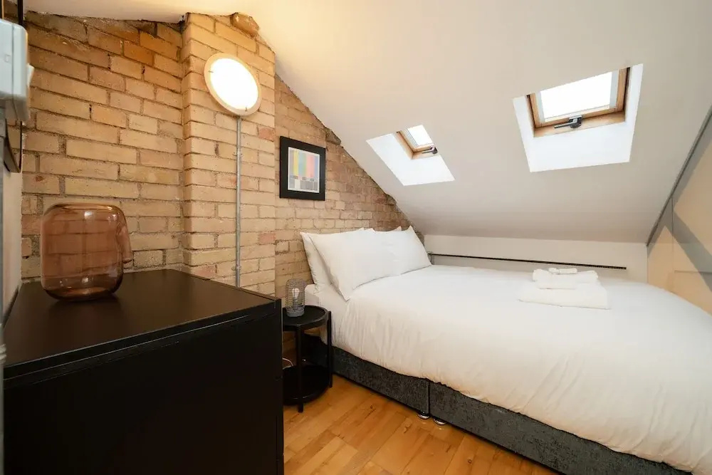Crashpads Shoreditch Apartments - The Club Row Collection