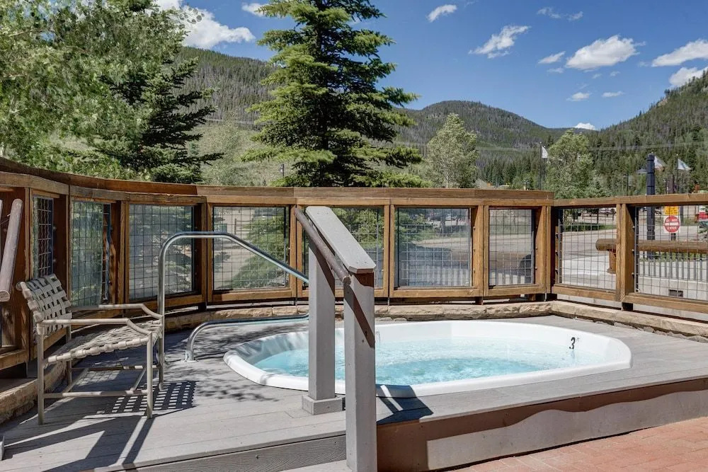 Buffalo Lodge #8375 - 3 Br Condo
