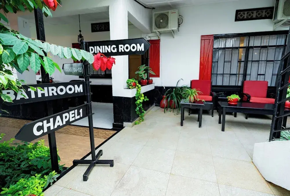 Blue Veil Villa Hotel