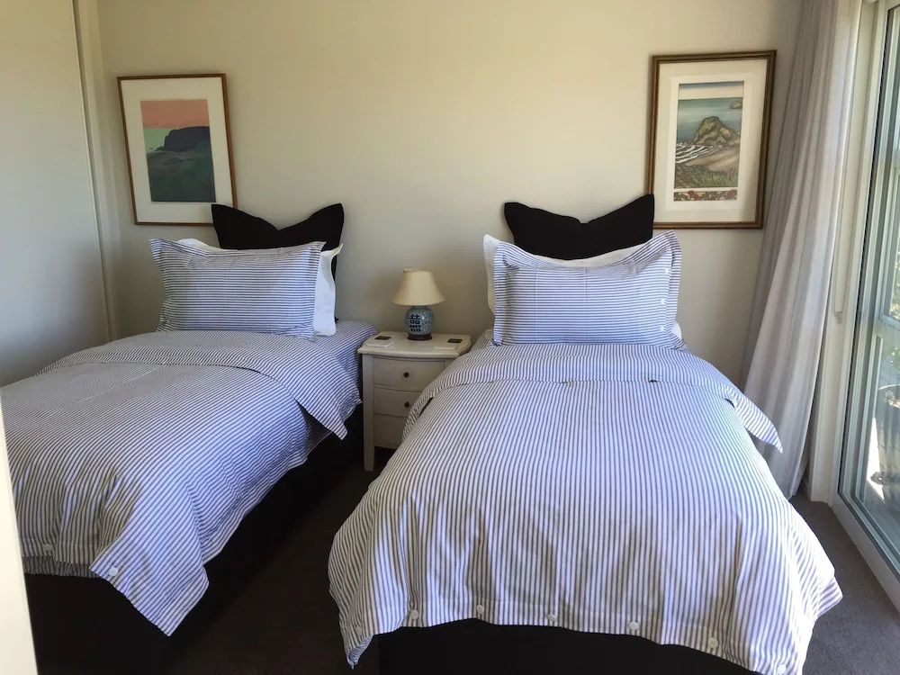 Waimahu Retreat