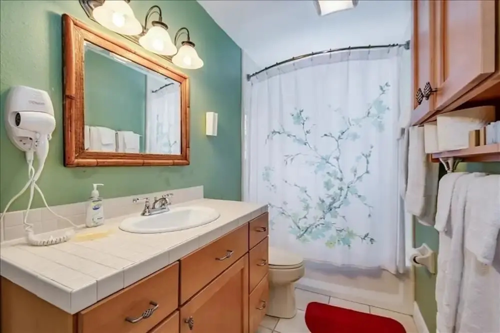Anchor Inn - Unit 4 2 Bedroom Apts